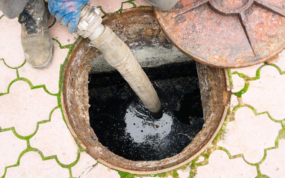 débouchage de toilette Bièvres